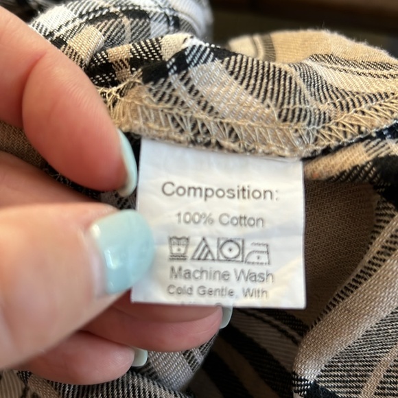 SHEIN Flannel Shirt - Picture 5 of 5